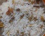 A picture of step 3 of Gatta pulao.