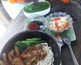 Foto langkah ke 10 dari resep Mie Ayam Solo.