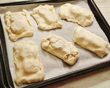 Foto del paso 4 de la receta: Hojaldres de Frankfurt y queso