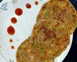 મિક્સ વેજ. પનીર ચીઝ પરાઠા (Mix Veg.Paneer Cheese Paratha Recipe In Gujarati) રેસીપી સ્ટેપ6ફોટો