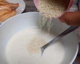 Foto langkah ke 2 dari resep Kluay Tod (Pisang Goreng Wijen Thailand).
