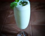 A picture of step 1 of Yoghurt drink.