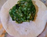 A picture of step 3 of Stuffed Paratha (Bathua Aloo).