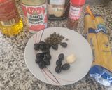 Foto del paso 1 de la receta: Espaguetis a la puttanesca