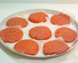 صورة لخطوة 1 من وصفة سندويش برغر اللحم 😋