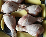 Foto del paso 1 de la receta: Muslos de pollo al horno