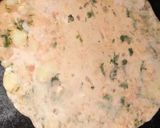 A picture of step 7 of Aloo paratha.