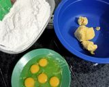 Foto langkah ke 2 dari resep Kue sarang semut /karamel.
