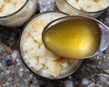 Foto del paso 11 de la receta: 🌟 Triffle de damascos 🌟 Postre en vaso en capas: bizcochuelo, crema de queso y damascos en almíbar 🌟