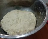 Foto langkah ke 3 dari resep Adonan Dasar Roti Tanpa Ulen dengan Margarin tanpa Telur.