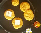 A picture of step 7 of Pumpkin buns.