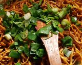 Foto langkah ke 4 dari resep Mie Goreng Kampung.