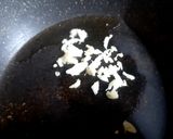 Hình bước làm 1 của món Thịt bò xào tỏi