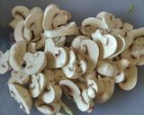 A picture of step 1 of Mushroom fried rice.