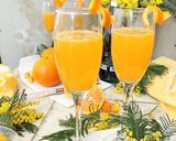Foto del passaggio 2 della ricetta Cocktail mimosa