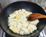 蔥燒豆腐炒蛋(簡單料理）的食譜步驟5照片