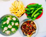Hình bước làm 1 của món Cơm trưaCanh cải chả cá thuCá hú kho ớtĐậu rồng xào mỡ
