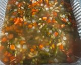 Sült csirke zöldséges rizzsel (együtt sütve) recept fázis 2 fotója