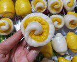 Hình bước làm 4 của món Bánh bao bí đỏ