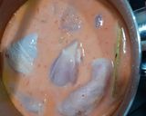 Foto langkah ke 4 dari resep Ayam ungkep tomat.