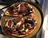Une image de l'étape 16 de Trevisana aux tomates séchées mozzarella ail et oignon façon bruschetta.