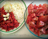 Foto del paso 3 de la receta: Pisto manchego con cebolla para guarnición