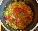 Foto del paso 2 de la receta: Guisito de arroz y almejas. #Mercado #CEBOLLA