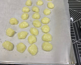 A picture of step 5 of Soft Chocolate Cookies with Mochi filling.