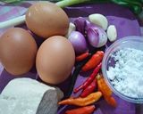 Foto langkah ke 1 dari resep Telur dadar ala chef Renata.