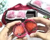 Foto langkah ke 9 dari resep Ichigo daifuku mochi.