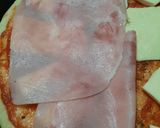 Foto del paso 3 de la receta: Pizza con tomate fresco (2 mitades)