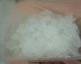 Foto langkah ke 1 dari resep Es Jelly Kelapa & Jeruk.