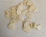 Foto del paso 1 de la receta: Spaghetti picantes con aceitunas