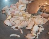 A picture of step 2 of Garlic Mayo Wheat Pasta.