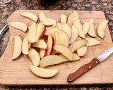 Foto del paso 4 de la receta: Pastel de manzana y “ Dulce de caramelo”