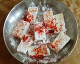 A picture of step 1 of Desi Style Paneer Chilli.