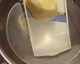 # 24 04 47 Bucatini tészta olajban eltett tonhalfilével, póréhagymával és sáfránnyal recept fázis 2 fotója