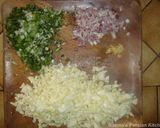 A picture of step 2 of Rice cake with vegetables.