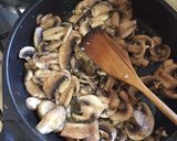 Foto del paso 1 de la receta: Torta de verduras y pollo en panqueques