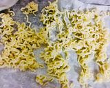 મેગી કુરકુરા ચેવડા (Maggi Kurkura Chevdo Recipe in Gujarati) રેસીપી સ્ટેપ2ફોટો