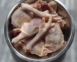Foto langkah ke 1 dari resep Ayam goreng kampung (ungkep bumbu ala bebek sinjay Madura).