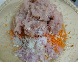 Foto langkah ke 1 dari resep Sup Bola Ayam Wortel.