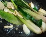 Foto langkah ke 2 dari resep #286 Sop Ayam ala Pak Min Klaten (Menu Anak).