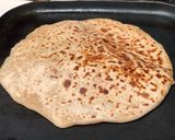 A picture of step 2 of Aloo Paratha.