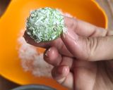 Foto langkah ke 4 dari resep Nastar Klepon Ekonomis Isi Unti Kelapa.