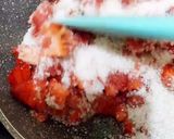 Foto langkah ke 2 dari resep Selai Strawberry (642).