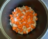 A picture of step 3 of Japanese Curry Roux Chicken Rice.