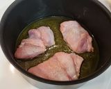 Foto del paso 3 de la receta Jamoncitos de pollo guisados con boniato y tomate