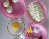 A picture of step 1 of Egg roll.