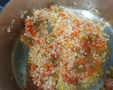 Foto del paso 3 de la receta: Arroz caldoso de gamba roja y berberechos